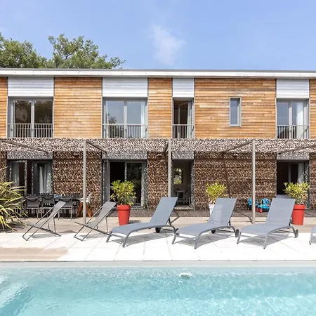 Prázdninový dům Santos Piscine Proche *