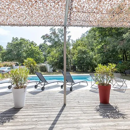 Prázdninový dům Santos Piscine Proche *