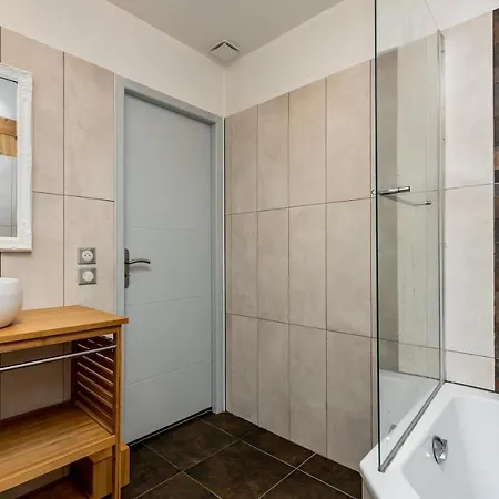 Santos Piscine Proche *