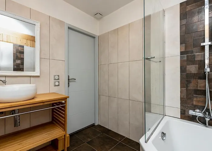 Santos Piscine Proche *